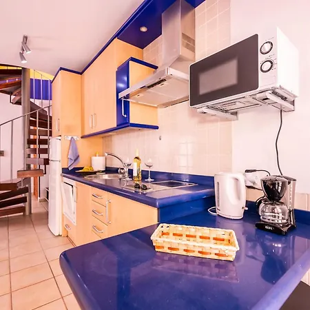 Nautilus 6 *